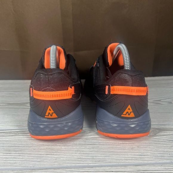 New Balance 410 v7 Black Orange Trail Running Shoe Mens 9 - Picture 4 of 9